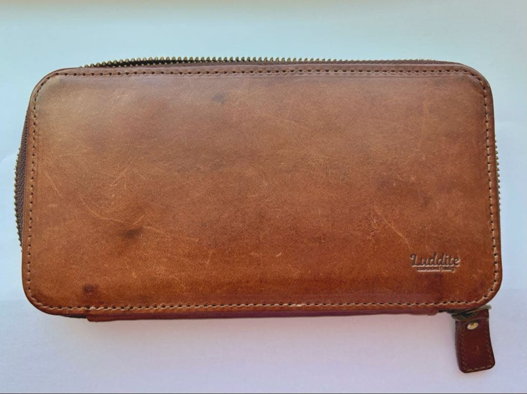 【廃番】Ludlite レザーラウンドジップペンケース MAYA 箱付き