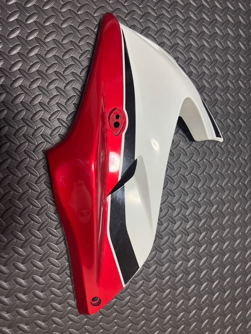 cb400sb nc42 左アッパーカウル