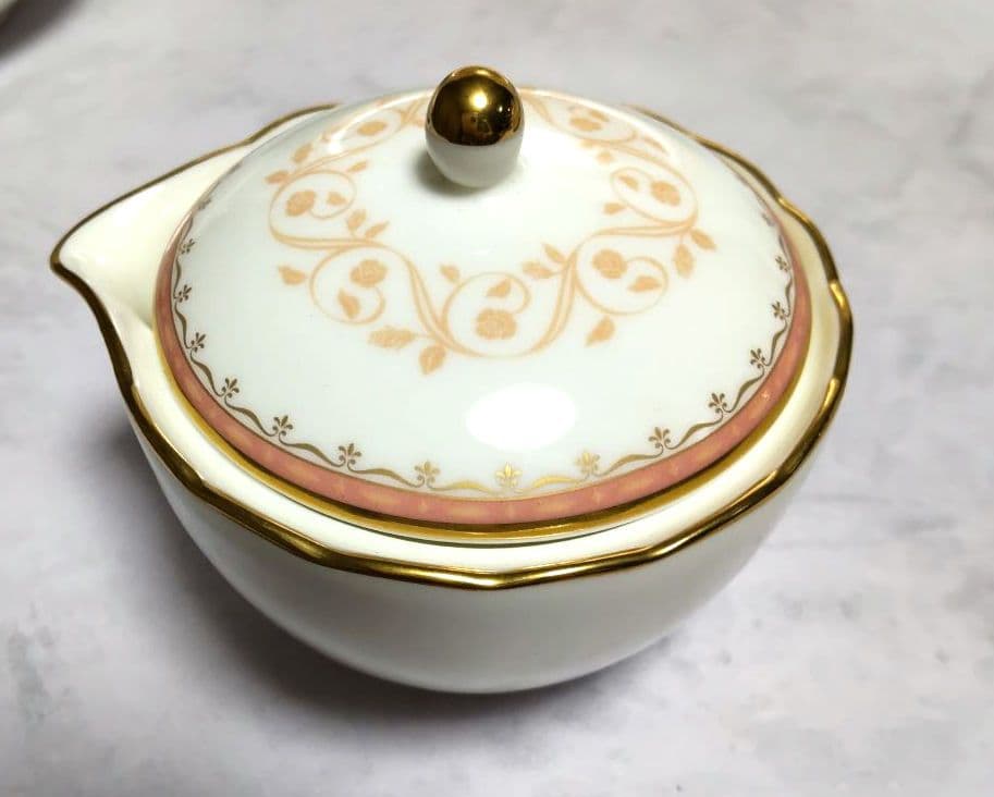 希少東京ディズニーシー ティーポット カップ&ソーサー 小皿 大皿 ノリタケ