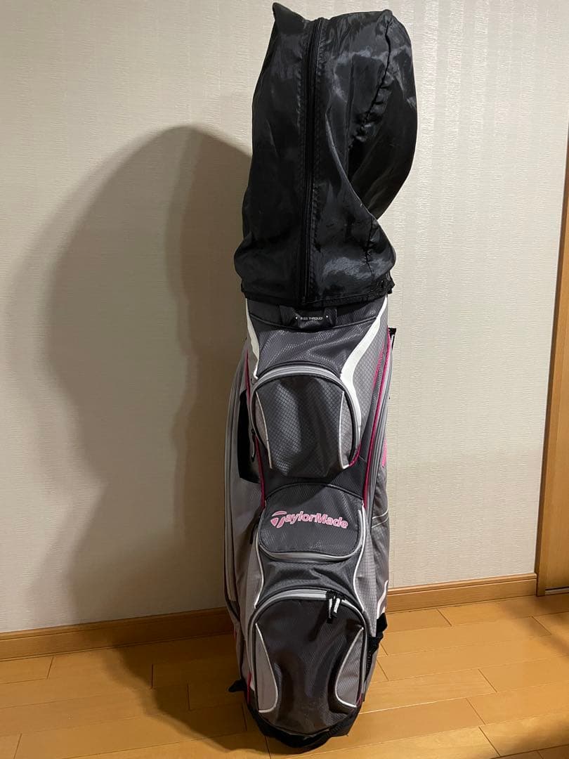 TaylorMade 超軽量2.3Kg キャディバッグ14分割グレー/ピンク