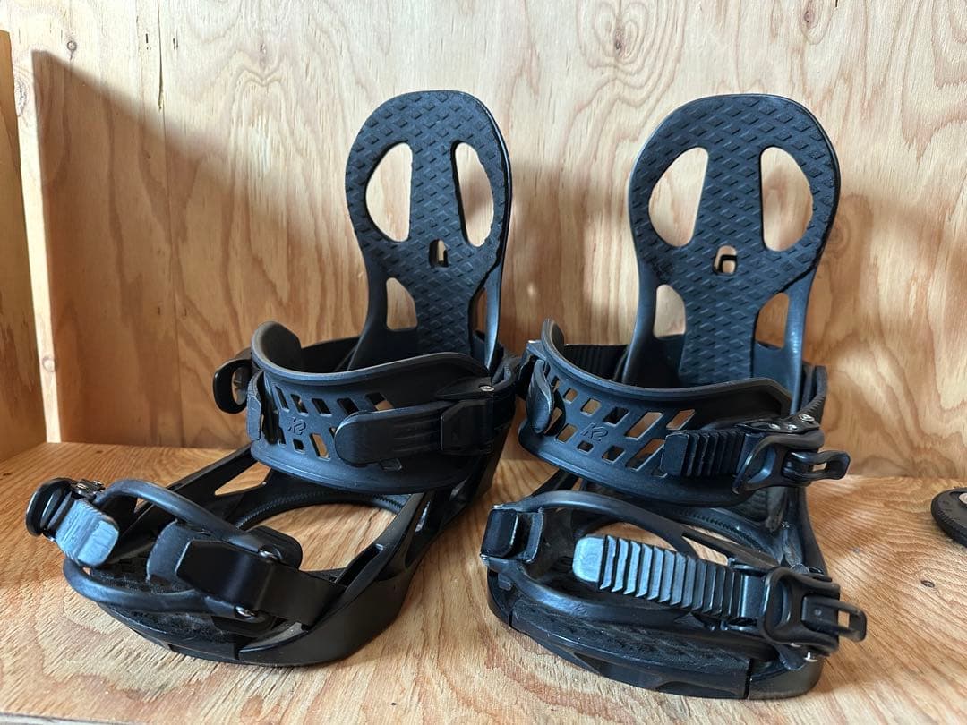 ブラック スノーボード ビンディング
