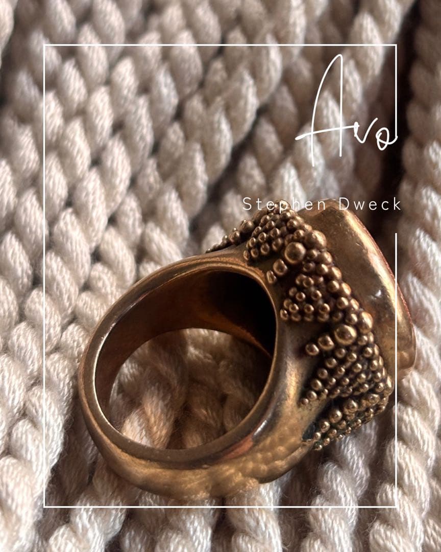 Stephen Dweck 美しい色の彫装飾リング ゴールド