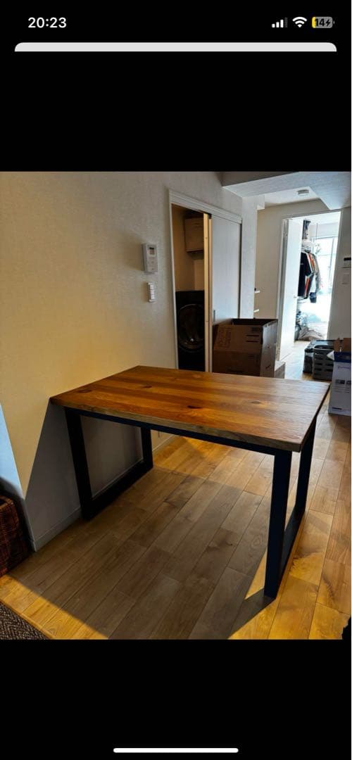 LOWYA ダイニングテーブル