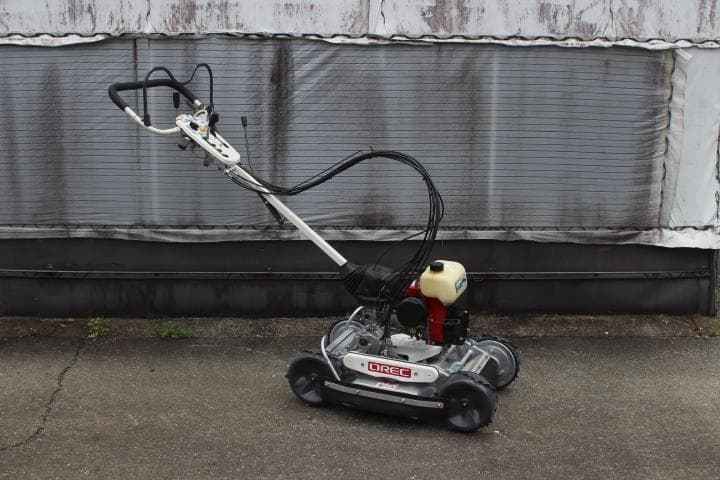 草刈機　オーレック　スパイダーモアー　SP850A　4WD　爪新品　斜面刈