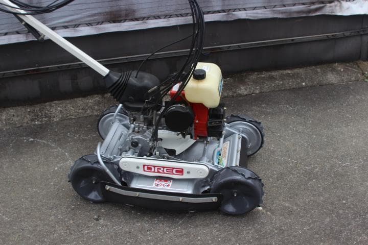 草刈機　オーレック　スパイダーモアー　SP850A　4WD　爪新品　斜面刈