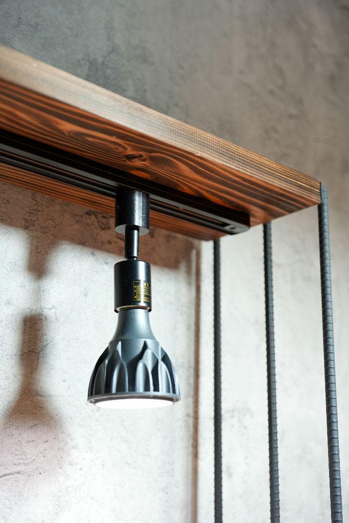 サ*ス様 植物育成棚　ダクトレール付き アイアンシェルフ　男前インテリア 092