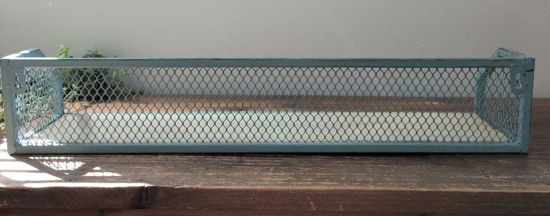 アンティークウォールラック　水色