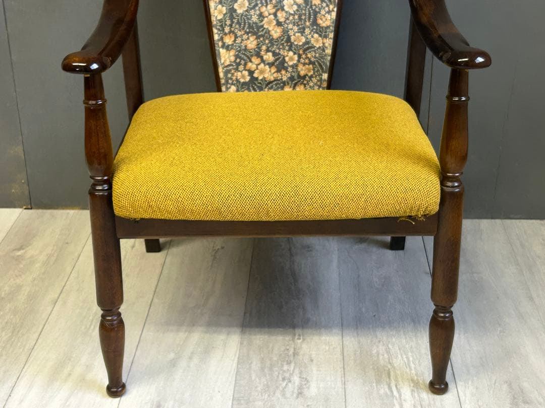 リメイク品　尾州生地　イエロー座面　カリモク　コロニアル　アームソファ　NI