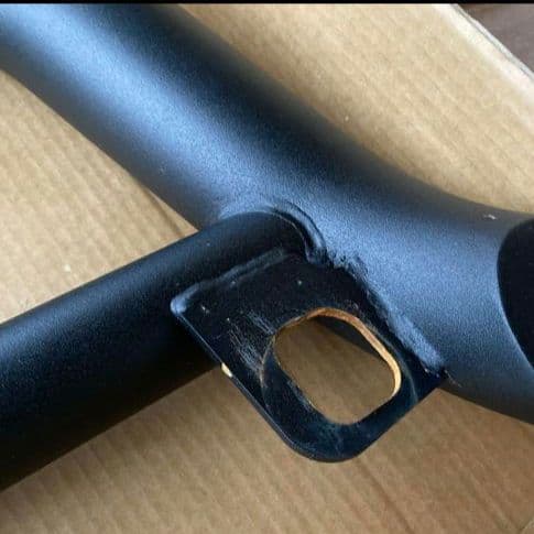 【ゆうさん専用】ハイエースに取付けてました。 グリルガード　バンパーガード