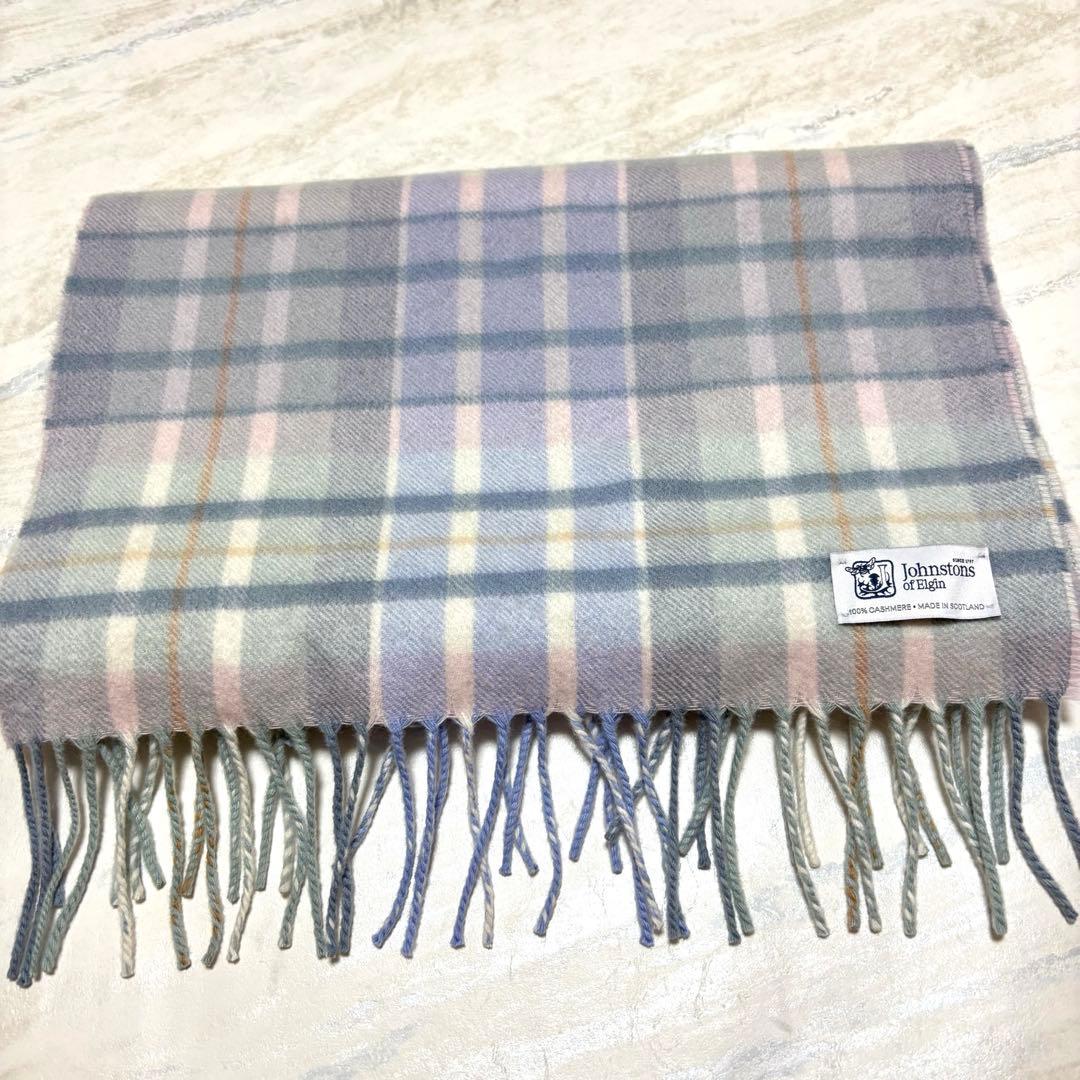 【極美品✨】ジョンストンズ カシミヤ100％ 中判ストール 希少カラー