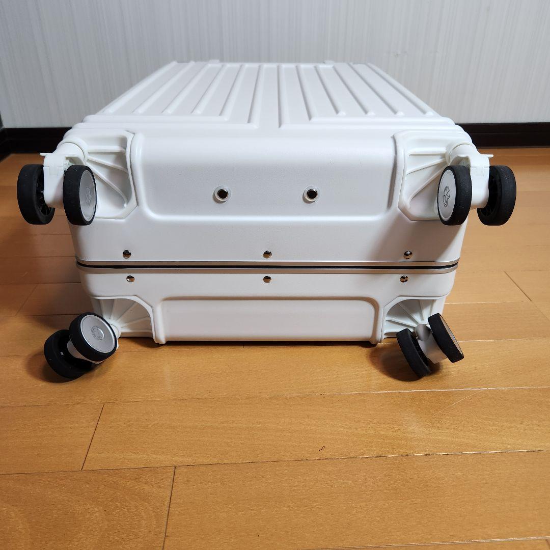 超美品♪ランバン オンブルー スーツケース 42L ヴィラージュ 595314