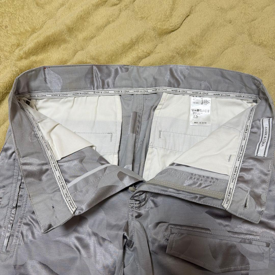 白*竜様 マークアンドロナ　迷彩柄　多機能ポケット付き　未使用品