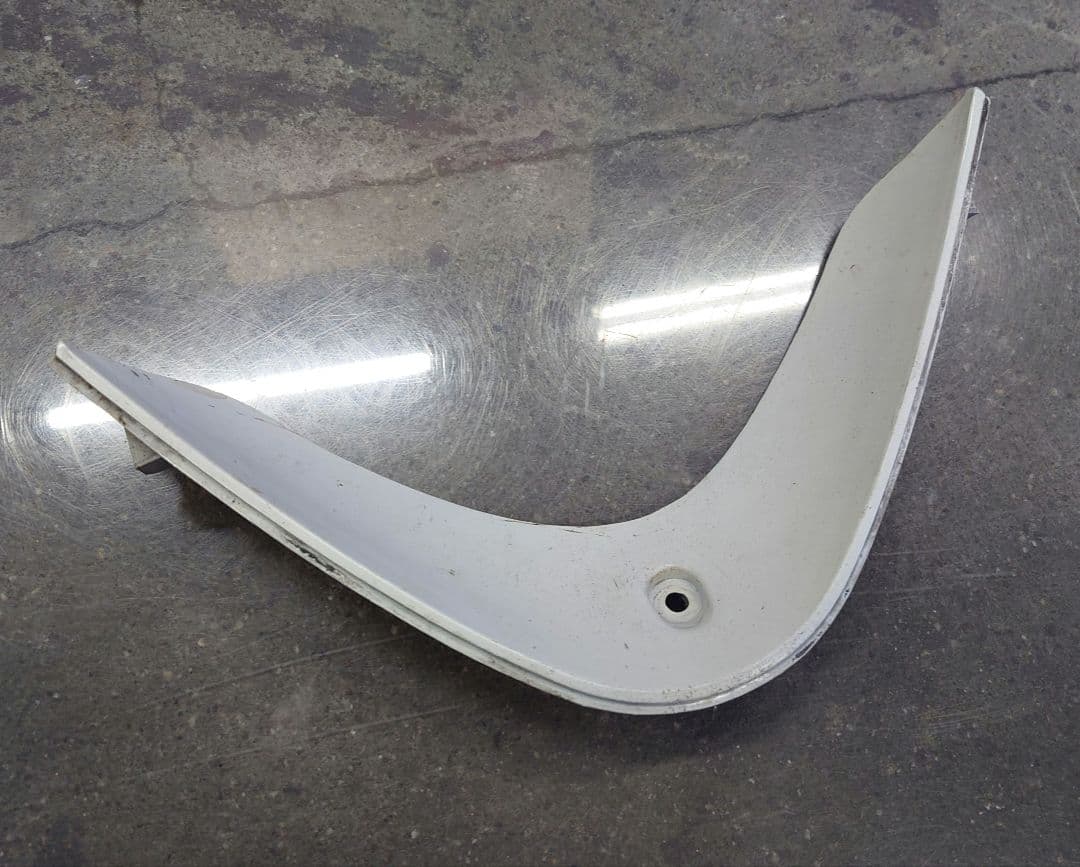 グリン様　ZXR250　フロントカウル　スクリーン付き　ブーメラン