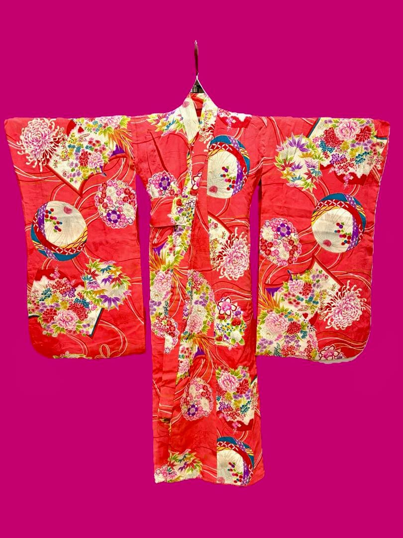 アンティーク着物　七五三　正絹　サーモンピンク　しごき付き