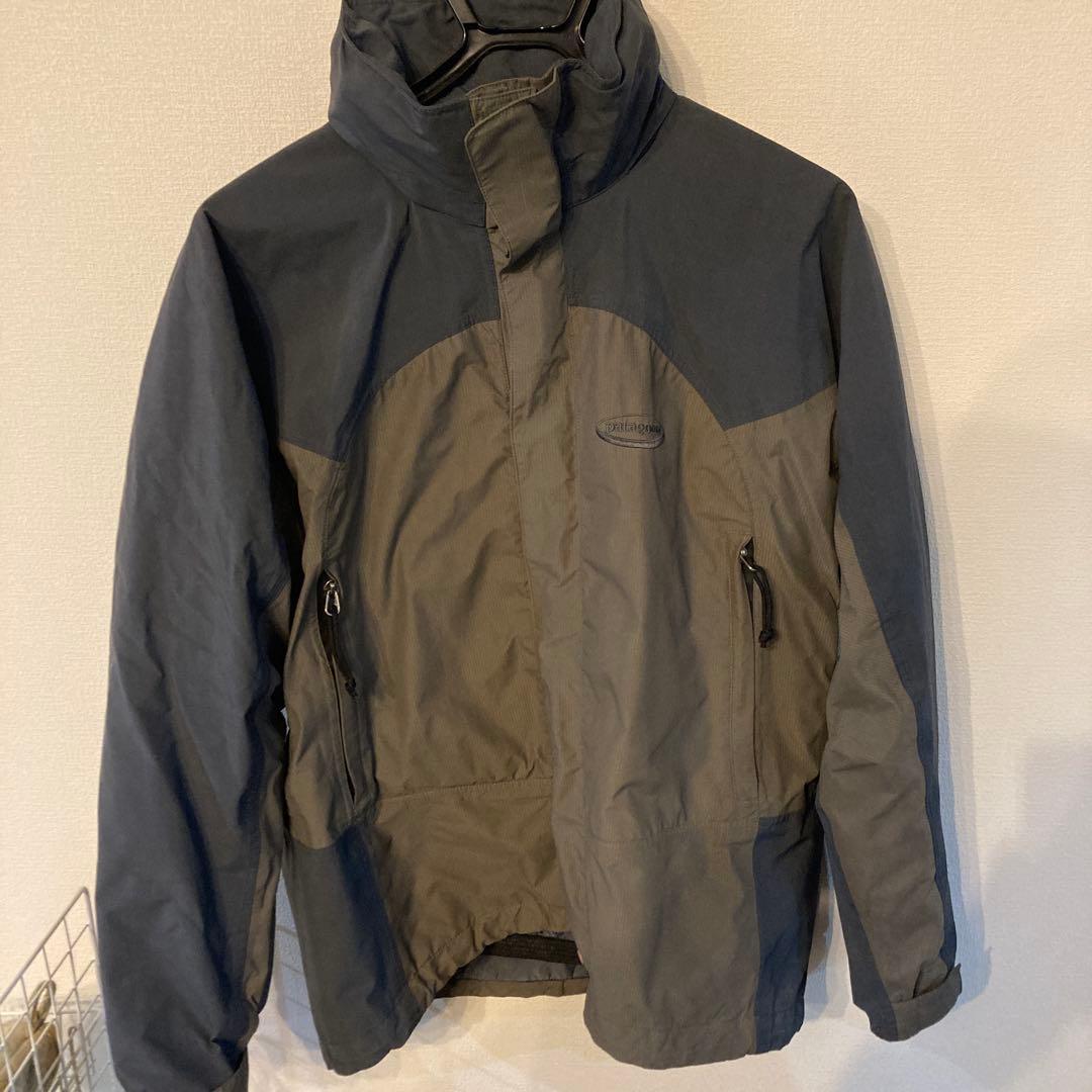 patagonia マウンテンパーカー グレー