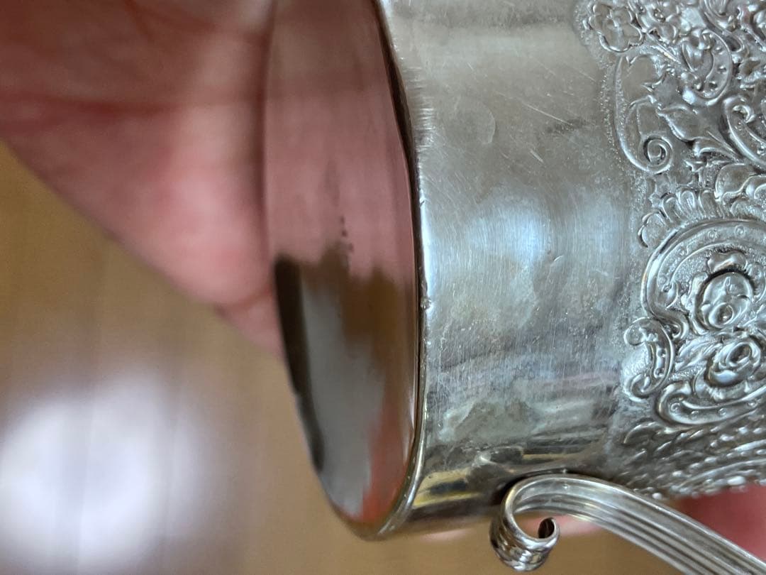 シルバー製カップ