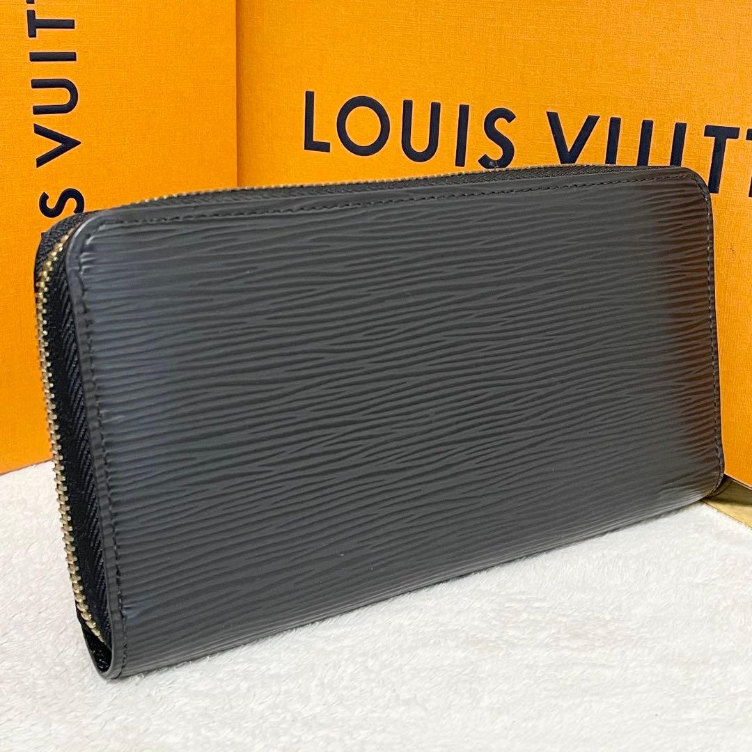 【新型】　ルイヴィトン　エピ　長財布　ジッピーウォレット　ラウンドファスナー