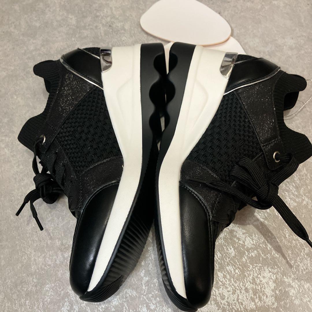 【新品タグ付き】銀座ワシントン、ヒールスニーカー、Lサイズ