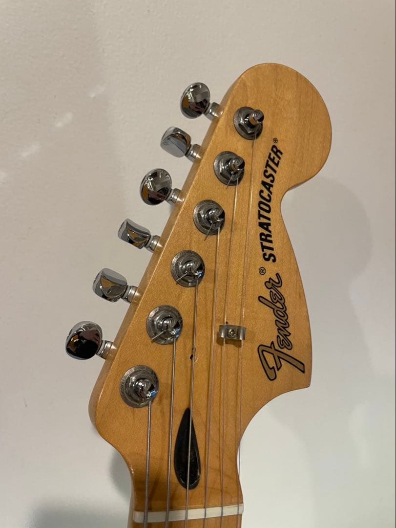 ギター Fender Deluxe Stratocaster HSS