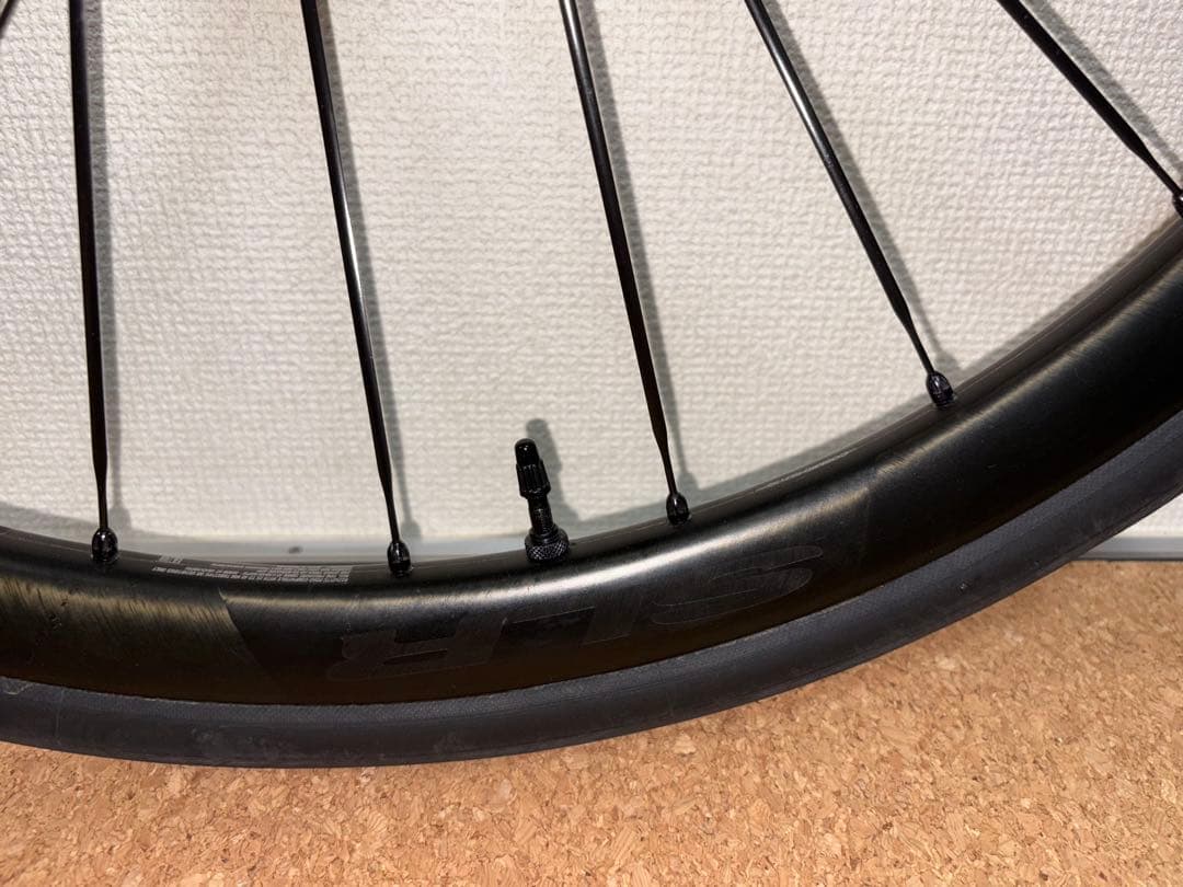 C*E様 Mavic cosmic SLR 32 disc ホイルバック付属