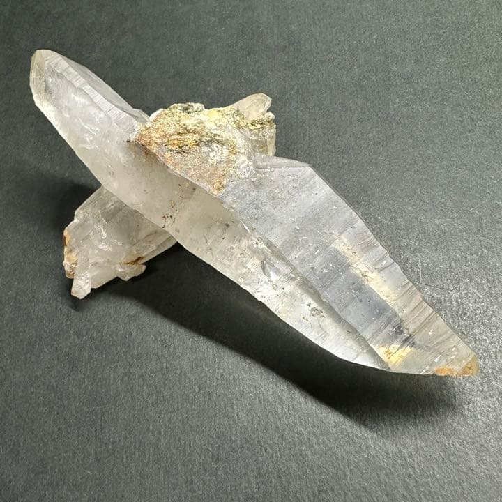 【☆爆レア】ネパール,ガネーシュヒマール産ヒマラヤ両剣水晶『オールドガネーシュ』