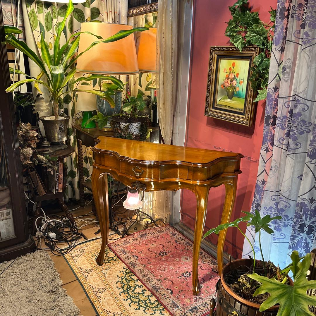 イタリアン　アンティーク　SELVA アクセントテーブル　ハイブランド