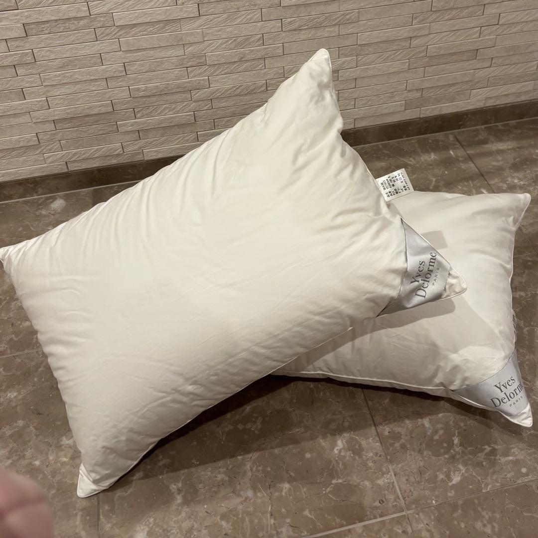 Yves Delorme 羽毛枕 43X63cm 枕カバー付き　2個セット