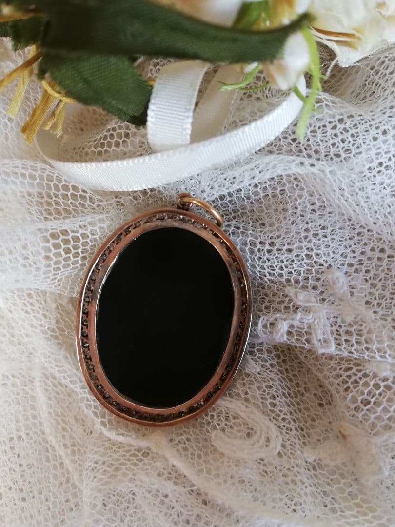 ☆豪華なストーンカメオ・アンティークジュエリー☆