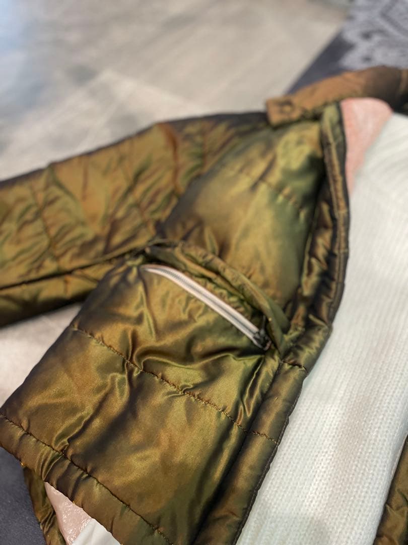 CHANEL ダウンジャケット40 silk 100% オーバーサイズ