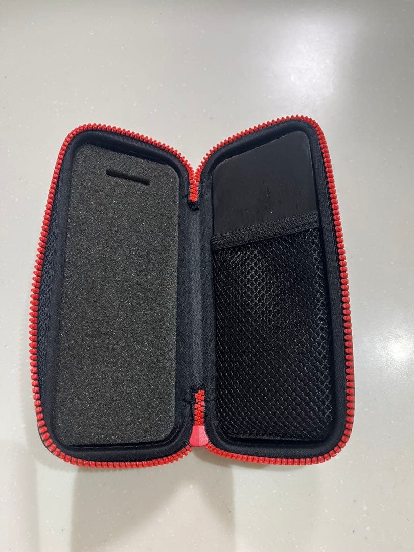 Luminox Series 200 ブラック/グリーン