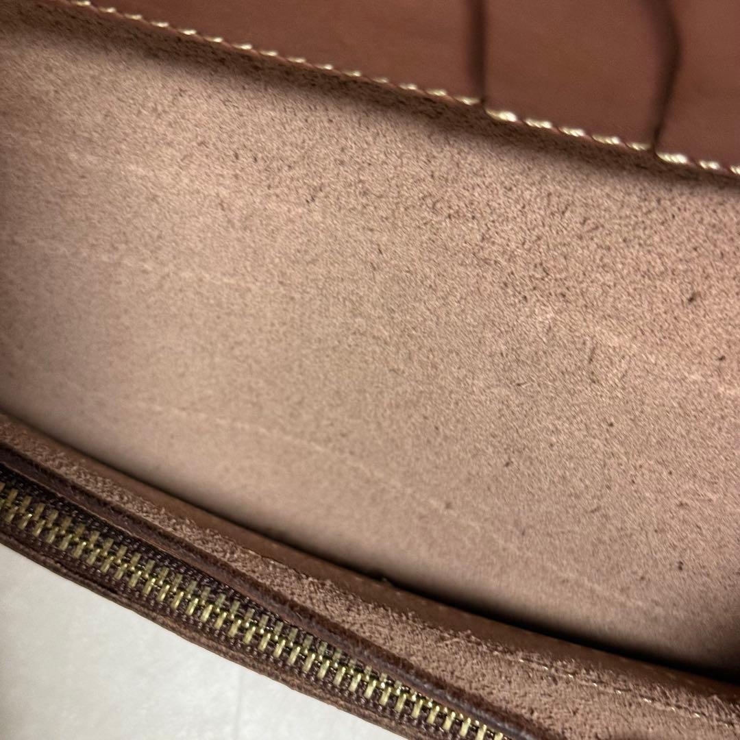 ⭐️未使用⭐️レッドムーン　二つ折り財布　ブラウン　レザー　長財布