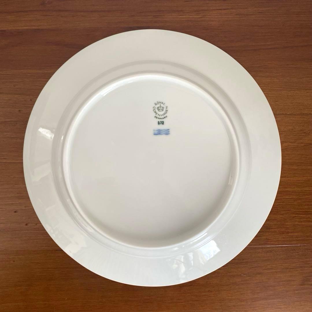 【SAKURA】ロイヤルコペンハーゲン ホワイトフルーテッド　3枚