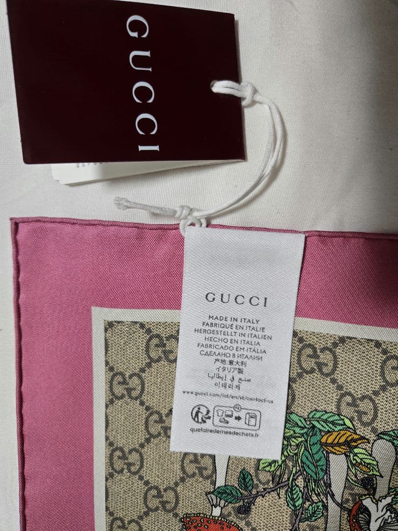 GUCCI グッチ プリント シルクツイル スカーフ ギフトボックス 新品未使用