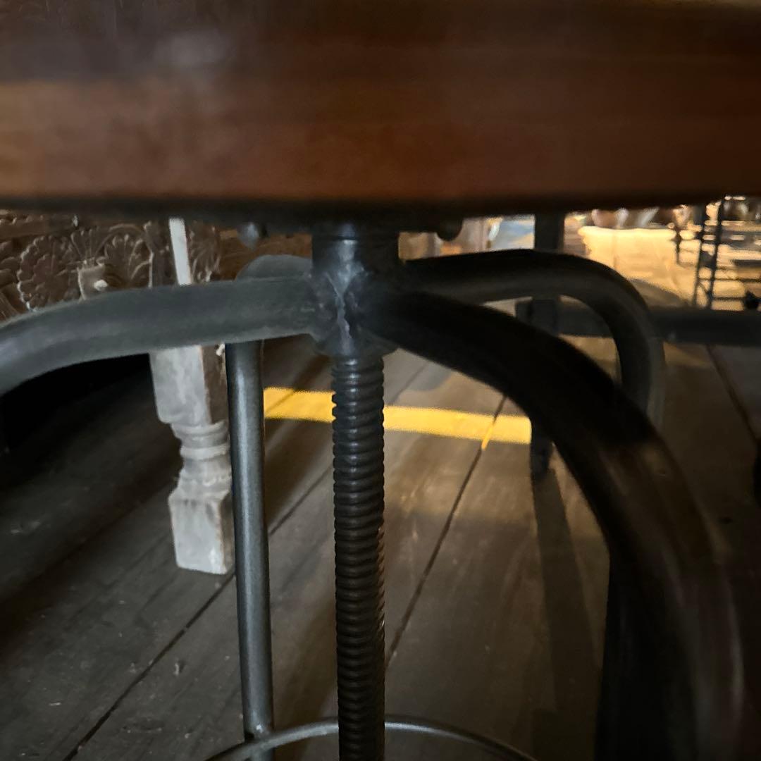 インドアイアンアップダウンスツール 丸座椅子Ｃ