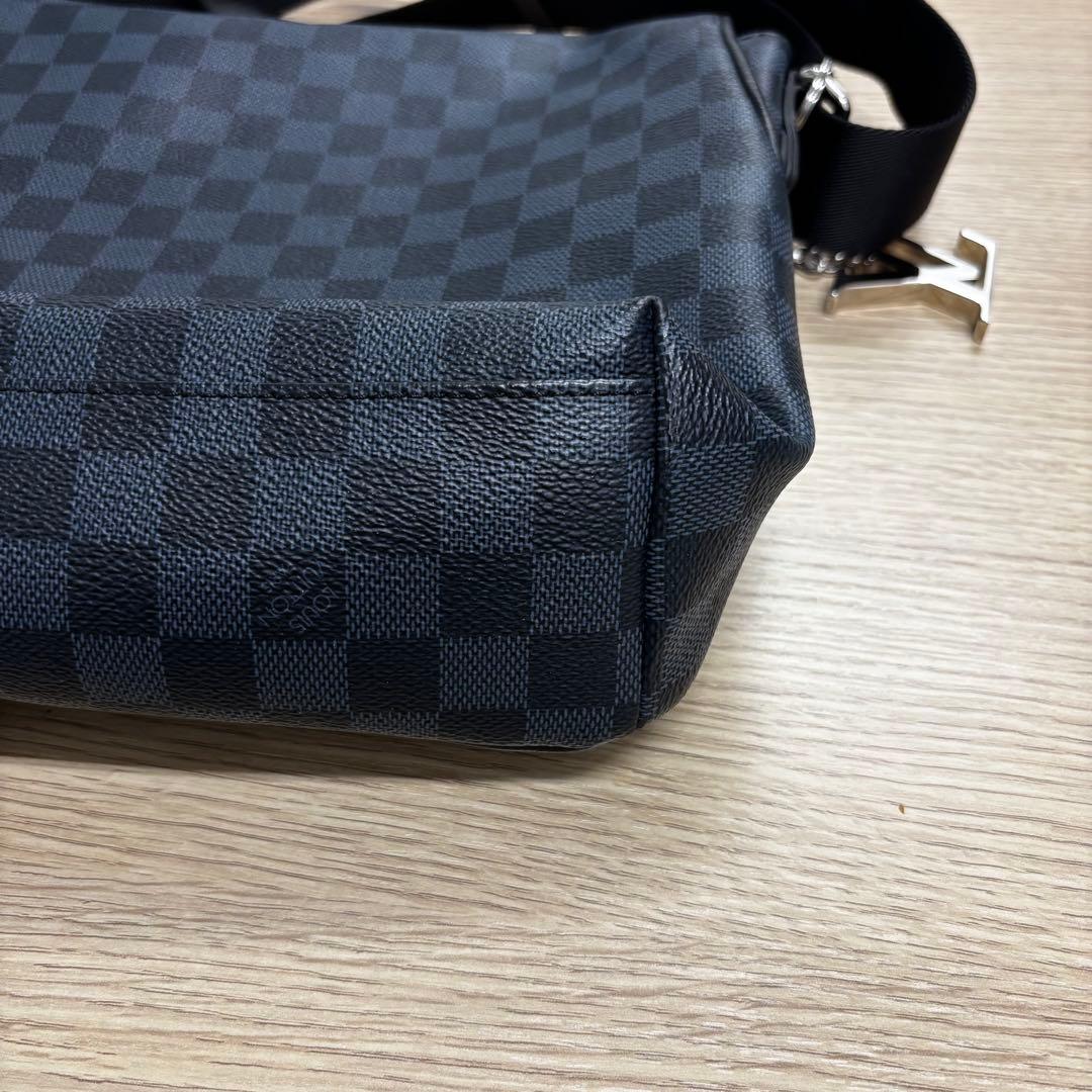 zigzag ルイヴィトン ダミエコバルトメッセンジャーバッグ