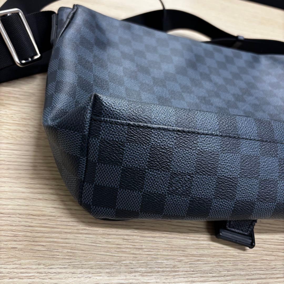zigzag ルイヴィトン ダミエコバルトメッセンジャーバッグ
