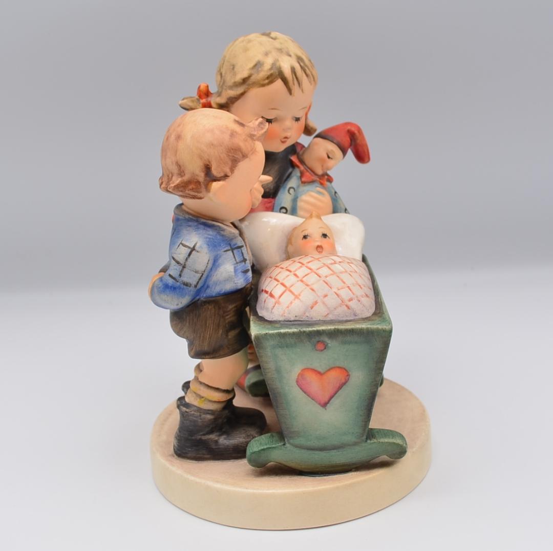 出産／本の虫／風呂敷　３点おまとめ　フンメル人形　ドイツゲーベル　ご成約済み