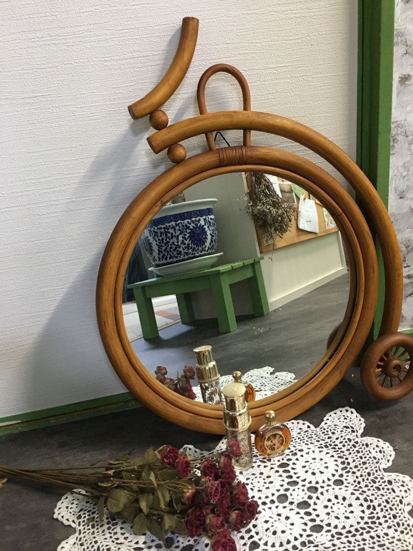 ラタン壁掛けミラー　アンティーク