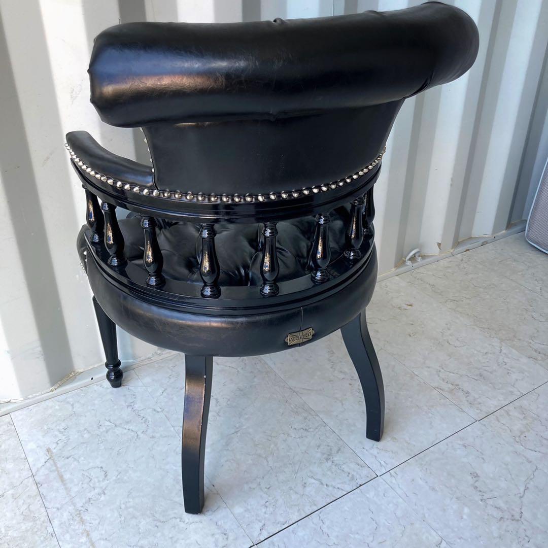 取付無料！ヴィンセント チェスターフィールド 合皮 キャプテンアームチェア