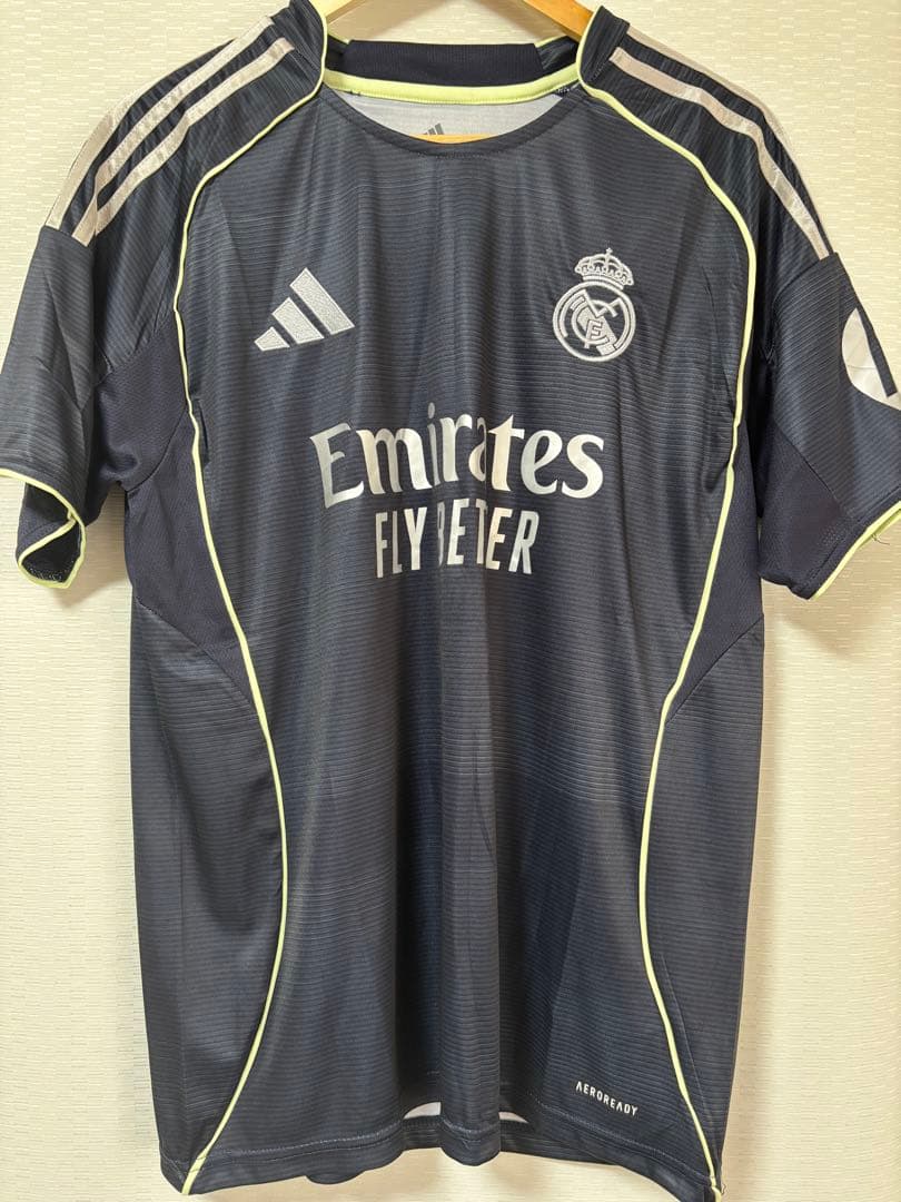 【レプリカ】レアルマドリード エムバペ 25/26 ユニフォーム Mサイズ