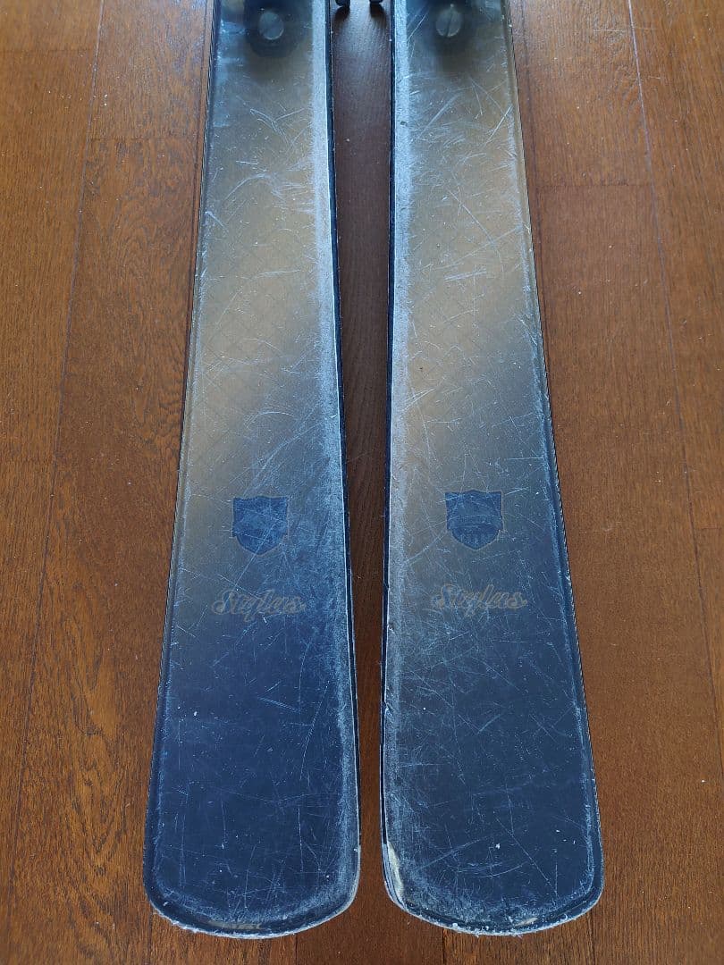 みんとん スキー板 (モーグル)