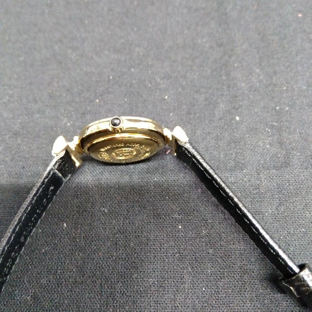 FENDI 腕時計 F3211-320 ブラックレザー