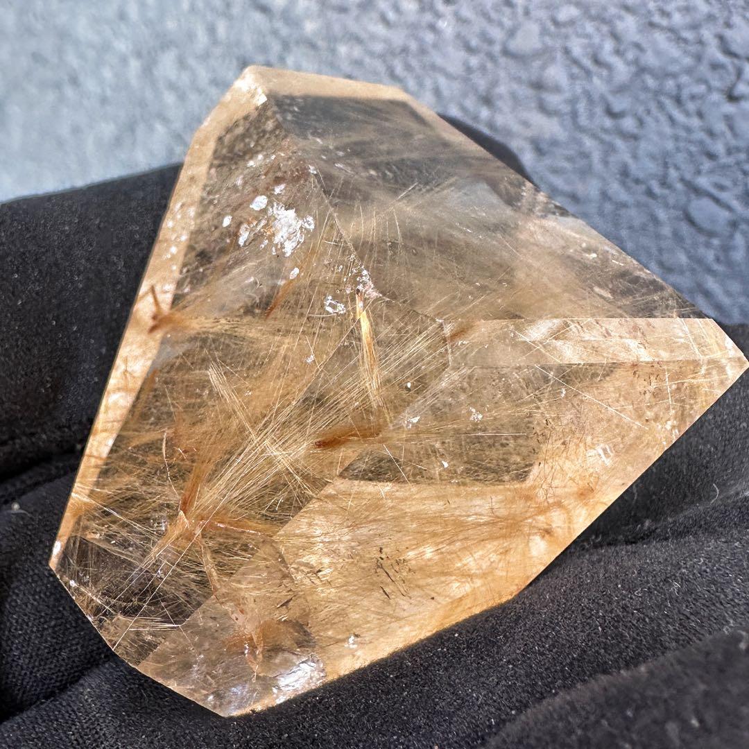 【財運・金運・事業運up❗️】ルチルクォーツ☆フリーフォーム水晶 原石A1519