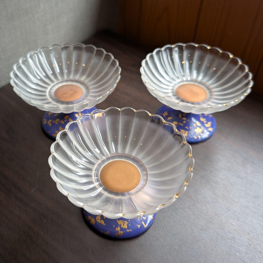 【希少】金彩が美しいハイブリッド高台皿 3脚セット ふぐ刺し　ガラス陶器 料亭