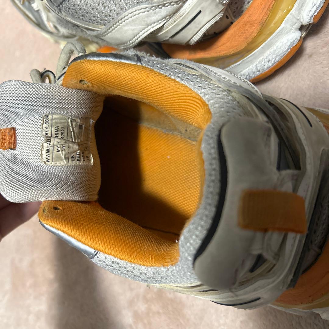 バレンシアガスニーカー