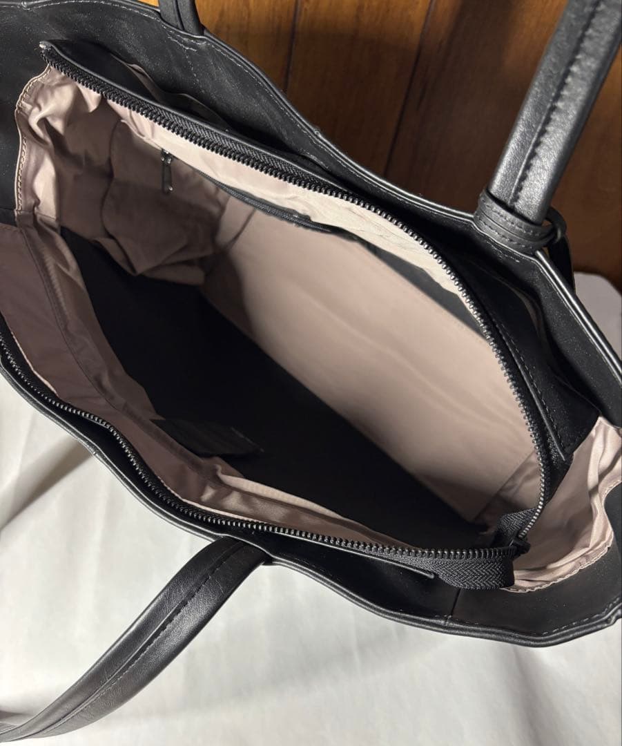 【新品同様】グリーンレーベルリラクシング　トートバッグ　レザー　黒　メンズ