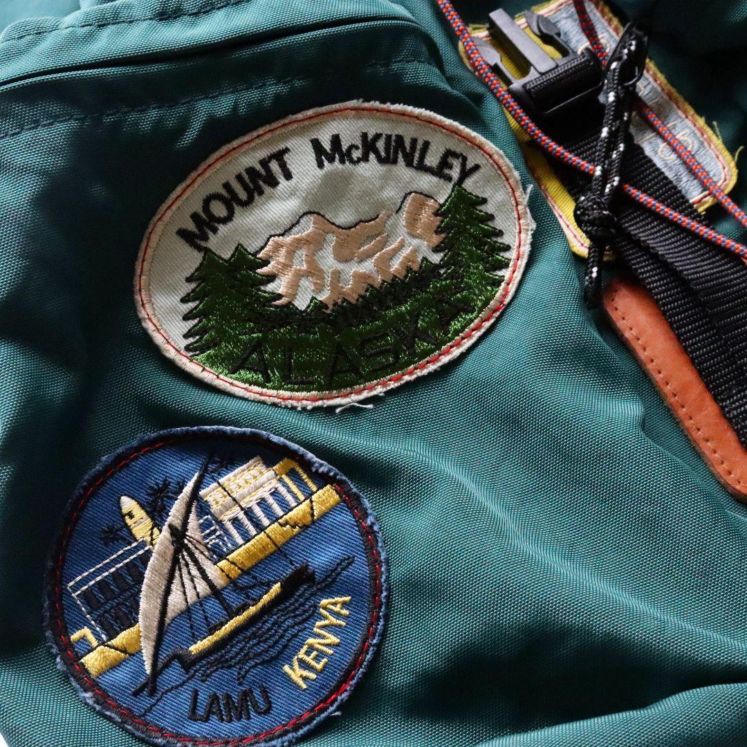 未使用 GO TO HOLLYWOOD ナイロンワッペンディパック【グリーン】