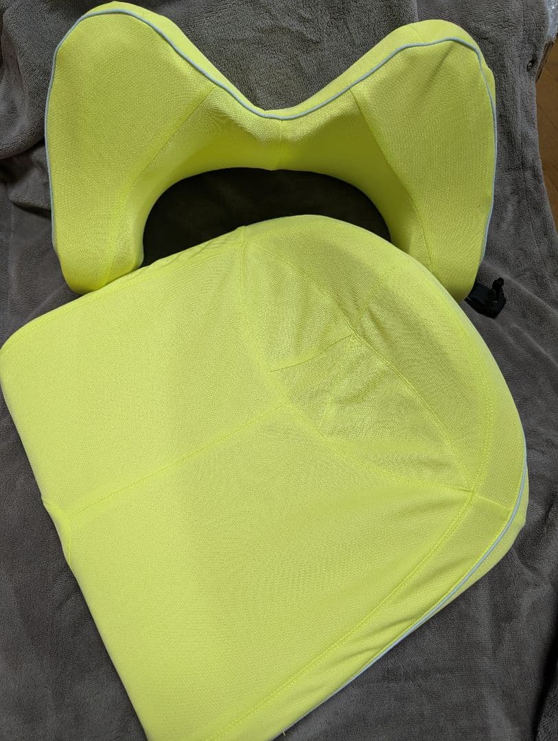 西川 Keeps 腰のまくら・お尻のまくら　セット　　ランバークッション