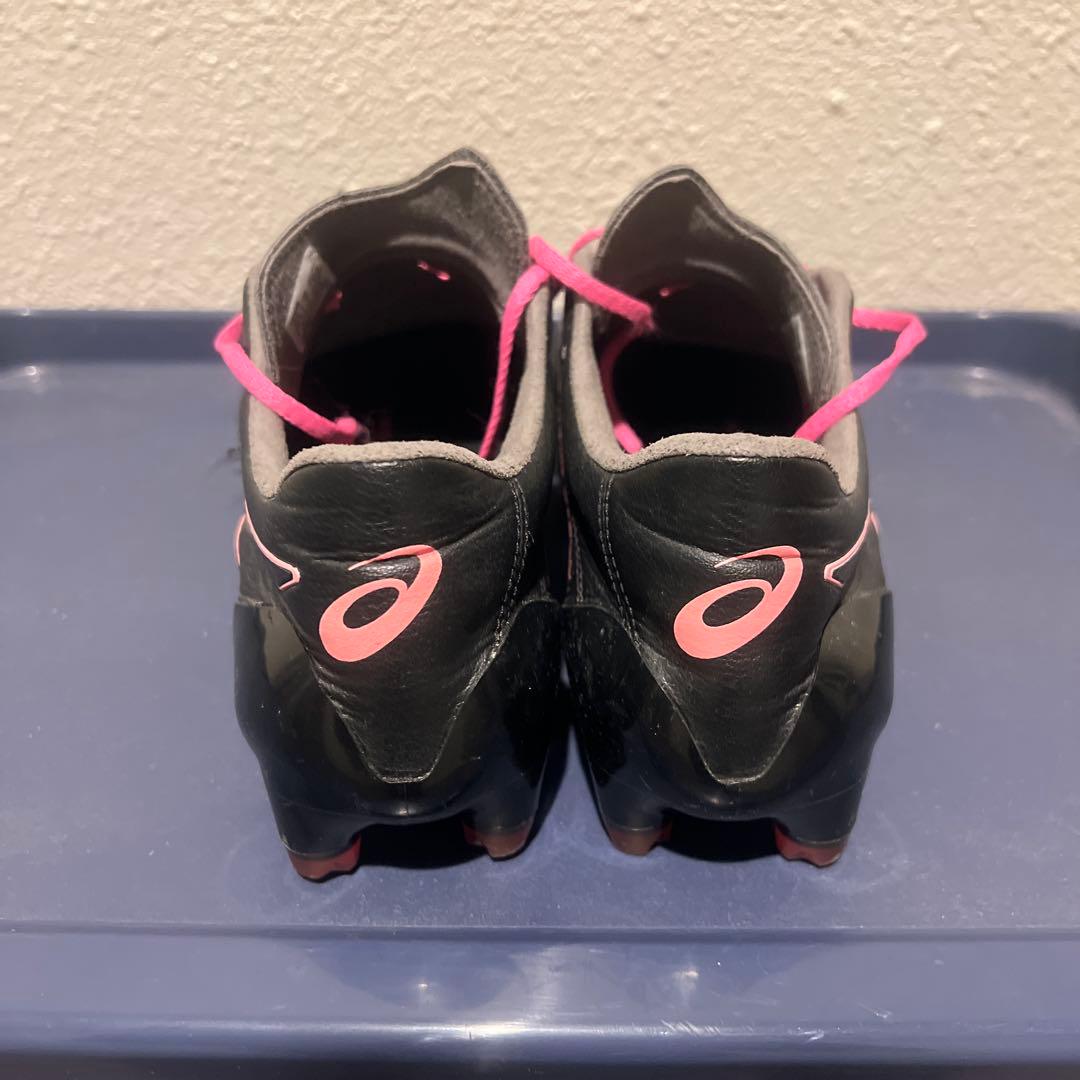 ASICS AGUS TECT サッカーシューズ ブラック/ピンク