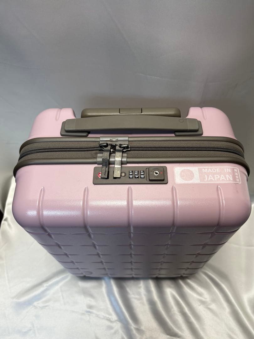 ⭐️超美品⭐️1回使用⭐️プロティカ機内持込OKスーツケース